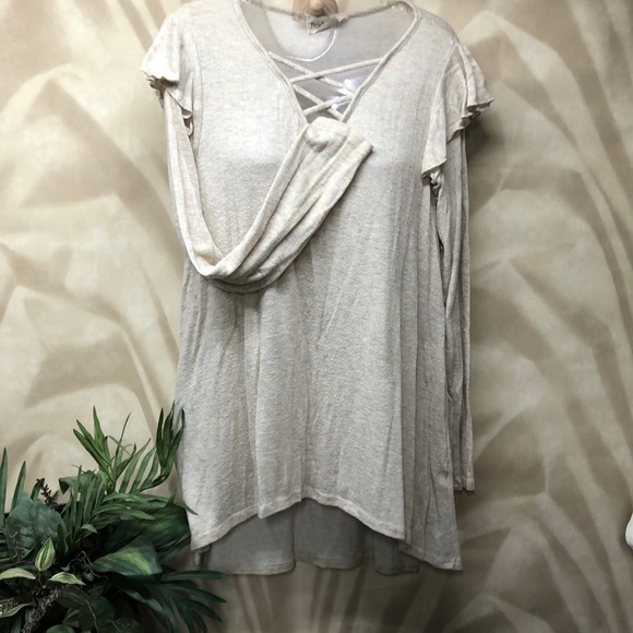 Peach Love California Tops - Peace Love‎ long sleeves